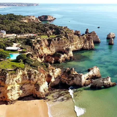 Apartament Beira Mar, Com Garagem E Piscina. *