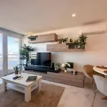 Lägenhet Beira Mar, Com Garagem E Piscina.